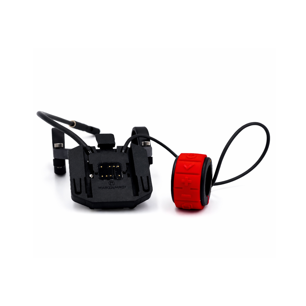 [30095000.6] Go SwissDrive Dockingstation bis 2015 (from driver away, black/red)